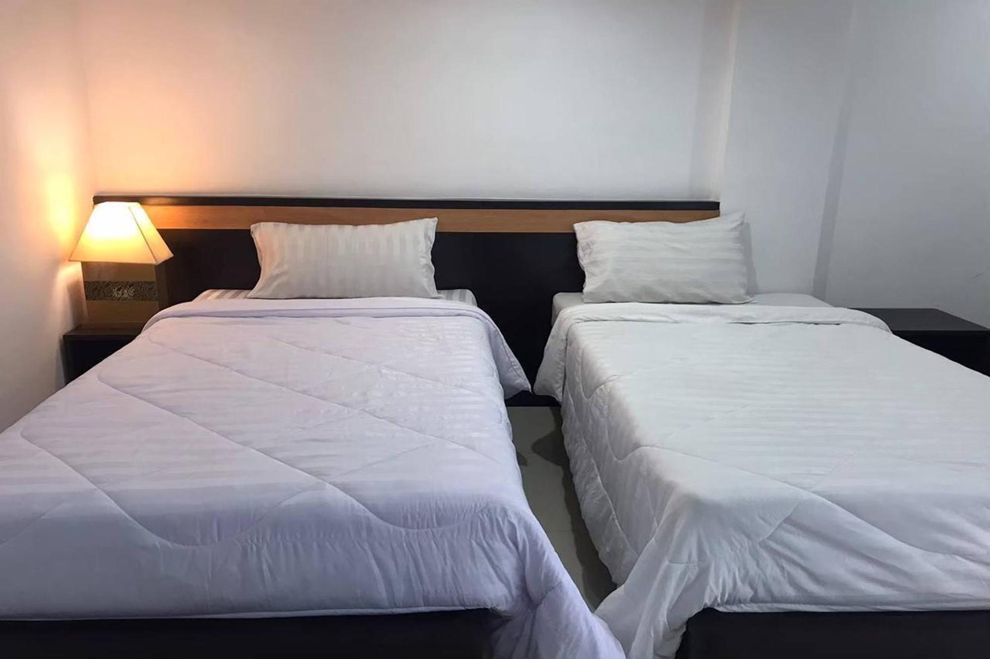 Hotel Praew Mansion Kamala Beach Esterno foto