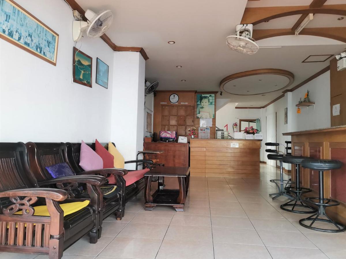 Hotel Praew Mansion Kamala Beach Esterno foto